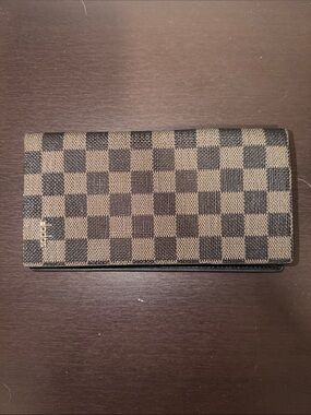 Classic Checkered Long Wallet - Black and Brown